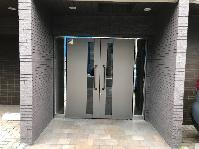 ブライズ清澄白河のエントランス
