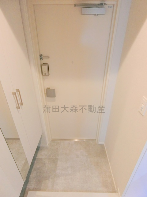PRIME SQUAREⅢの玄関