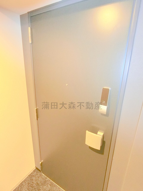 PRIME SQUAREⅢの玄関