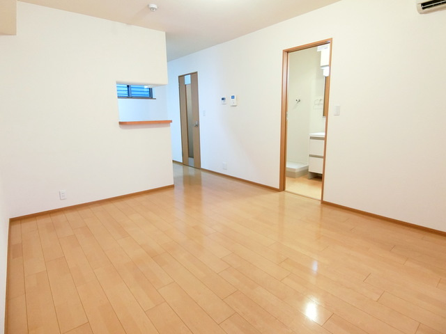 Ｃａｓａ　Ｄｅｌ　Ａｍｕｚａの居間・リビング|★ＬＤＫ広々12.2帖です★