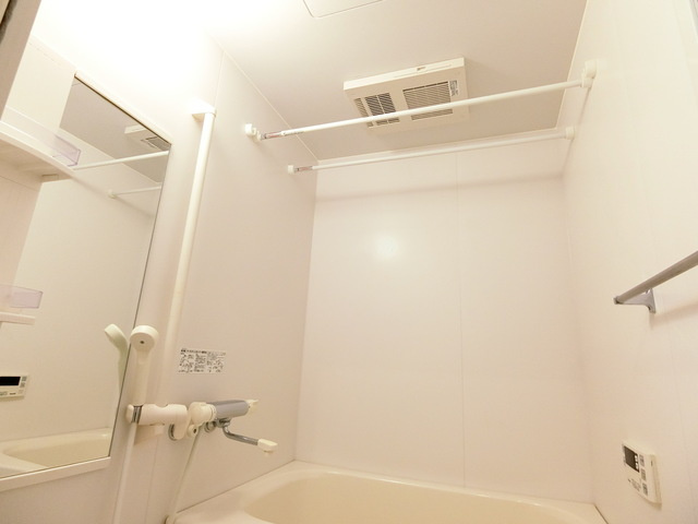 Ｃａｓａ　Ｄｅｌ　Ａｍｕｚａの浴室|★浴室乾燥機＆24時間換気付きです★