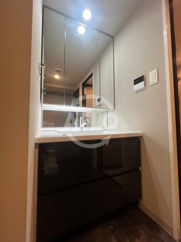 S-RESIDENCE松屋町asence　中央小学校区の独立洗面台|S-RESIDENCE松屋町asence　独立洗面台
