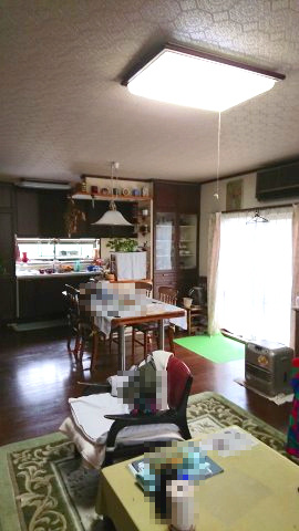 日撫　中古戸建　4LDKの居間・リビング