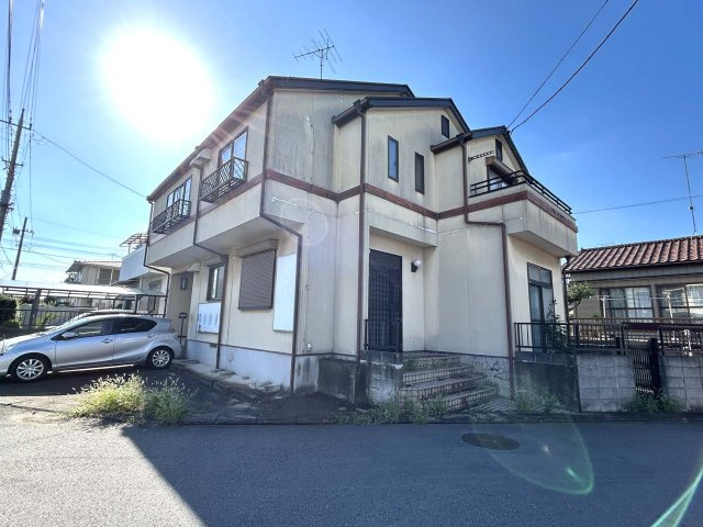 南３丁目　店舗付住宅の外観|開放的な角地の住宅です