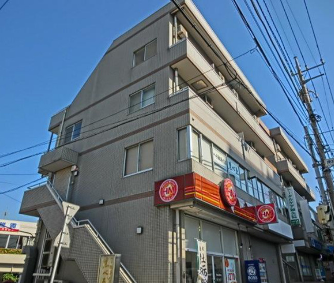 ＡＫビルの外観