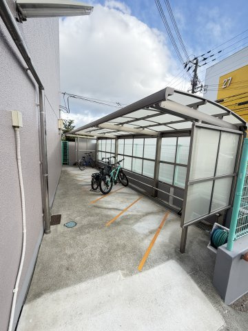 鶴甲コーポ２５号館のその他共用部分