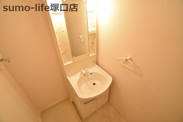 フロントリバーの独立洗面台