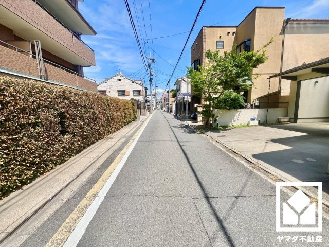 伏見区上板橋町の前面道路含む現地写真