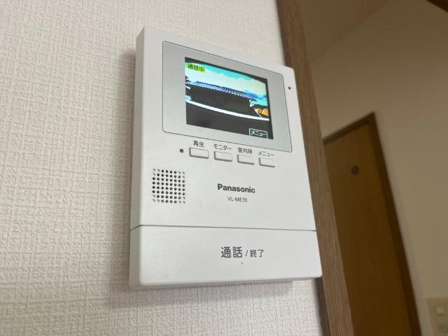 サンヒルズ平和の内装|カメラ付インターホン