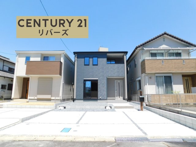 海部郡蟹江町富吉１丁目の新築一戸建の外観|☆最終１棟☆　　新価格！！いつでもご案内出来ます♪（お問合せ当日、平日、水曜、夜間でもＯＫ）　近鉄「富吉」駅徒歩４分！　長期優良住宅♪　南東向き！　敷地約４８坪！　駐車楽々並列２台ＯＫ！　広い庭付き♪