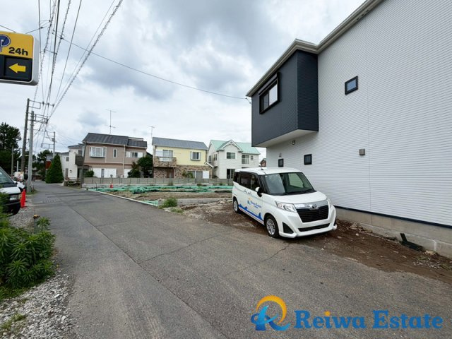 新築戸建　茅ヶ崎市浜之郷の前面道路含む現地写真