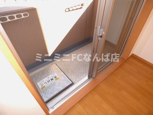 インベスト本町WESTのバルコニー
