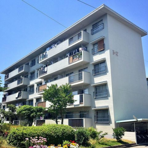 【外観】 | 新金岡4丁　第七次住宅（新金岡東小学校）