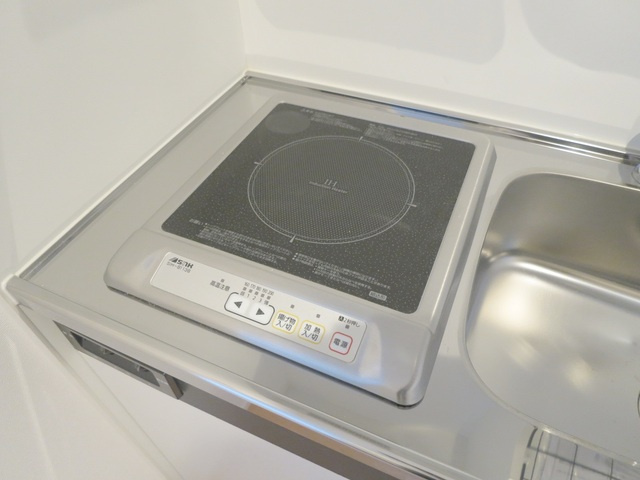 Ｋ－ｈｏｕｓｅ北小岩のキッチン|ＩＨコンロ付きです♪