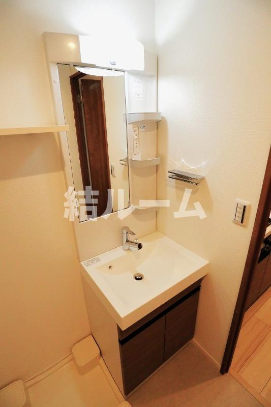 板橋区前野町２丁目の賃貸マンションの洗面所
