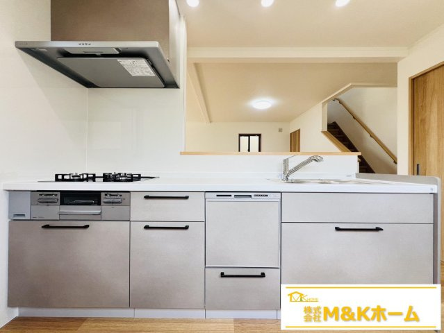 知多市寺本台4丁目のキッチン|リビングが見渡せるカウンターキッチン☆