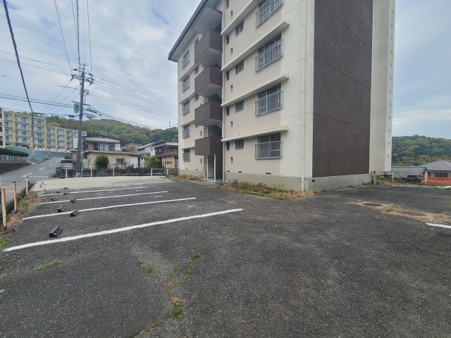 ドミールサニー下松第2の駐車場