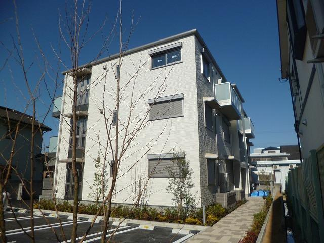 シャーメゾンプレミアス
