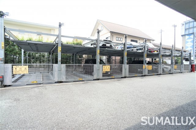 サムティ西熊本の駐車場
