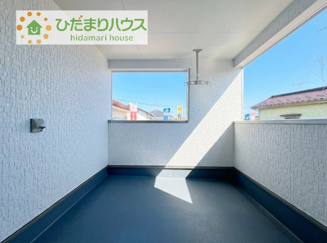【バルコニー】 | つくば市高見原第18　新築戸建 | 人気が高いインナーバルコニーを採用♪天候を気にせず洗濯物を干せ、紫外線も気にせずに済みます(*^^)v