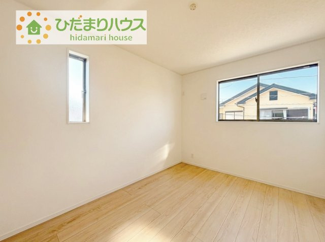 【洋室】 | つくば市高見原第18　新築戸建 | 机にベットを置けば子供部屋の完成です！