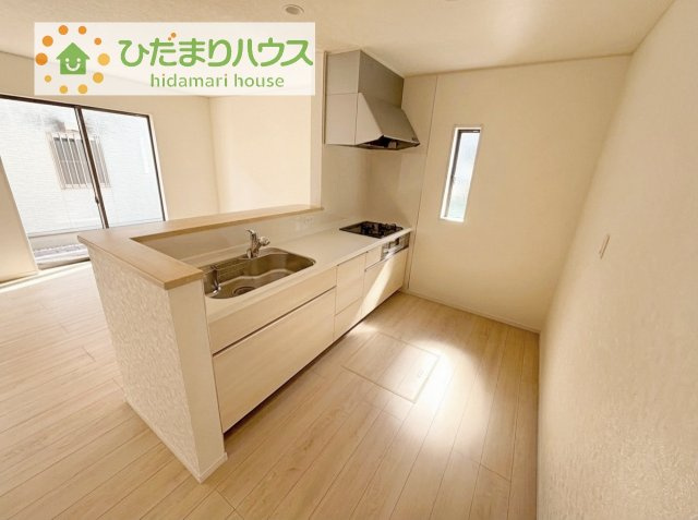 【キッチン】 | つくば市高見原第18　新築戸建 | 料理をしながらでも、ご家族との会話を楽しめる対面式キッチン♪