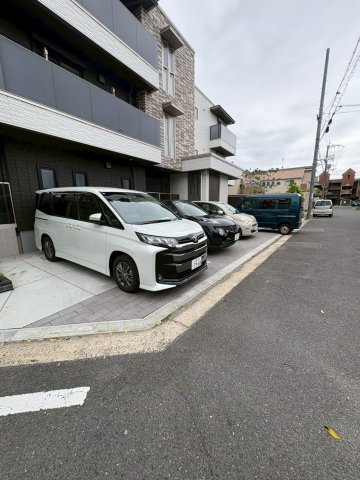 ソムニウムドムス南茨木の駐車場|イメージ写真