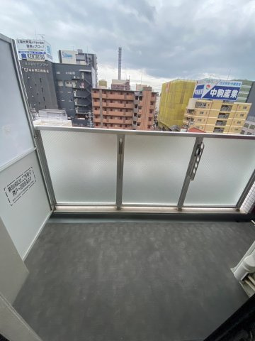 リヴシティ栄弐番館　名古屋市賃貸　仲介手数料無料のバルコニー