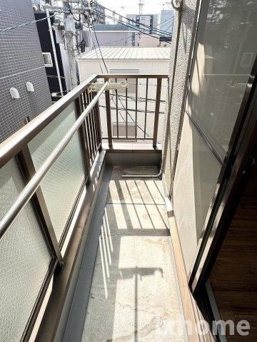 ハイツカメリアのバルコニー|落ち着いた時間を過ごせるバルコニーです