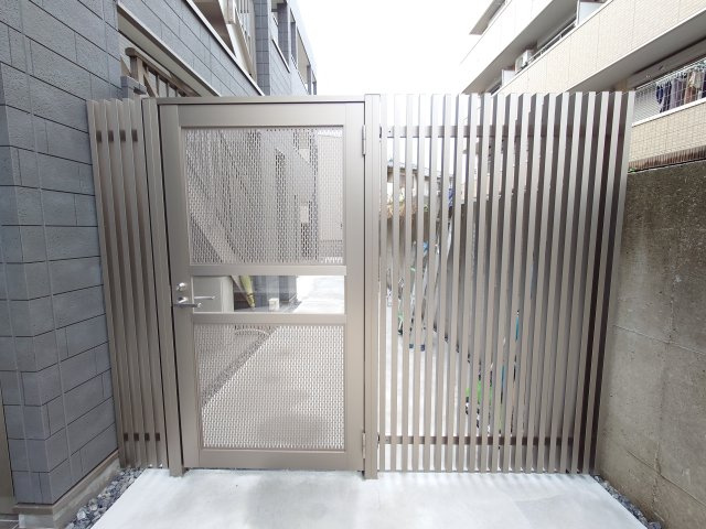 ベストみずほ台Ⅱのエントランス