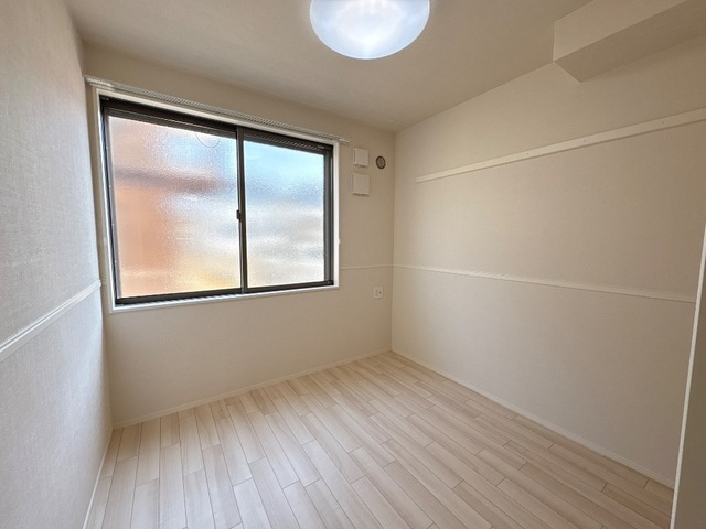 レヴメゾン神山参番館の寝室