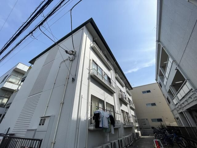 サンハイツ南行徳の外観