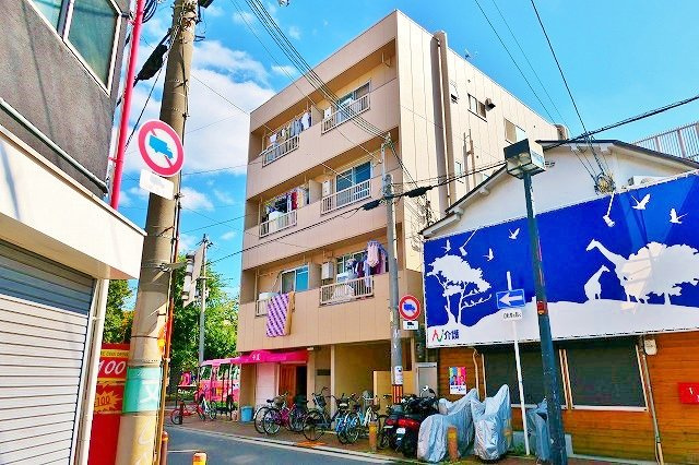 岩本マンション