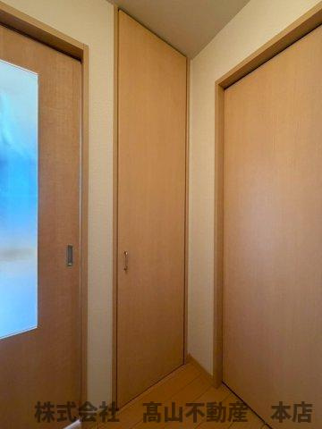 三洋タウン岡垣Cの内装