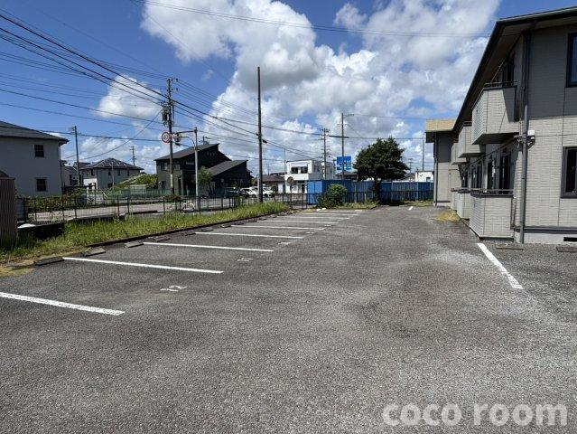 サン・ヴィラ神戸　A棟の駐車場