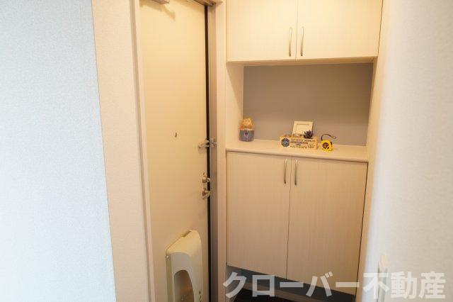 フランボワーズの玄関