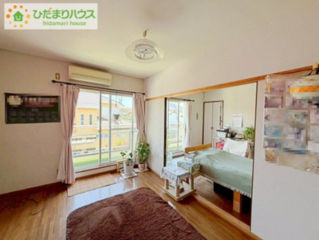 高萩市大字島名　中古戸建の洋室|机にベットを置けば子供部屋の完成です！