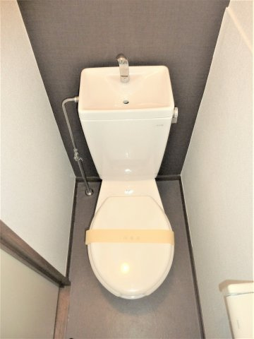 山﨑ビルのトイレ|もちろんバス・トイレ別です