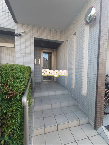 KAYANAのエントランス