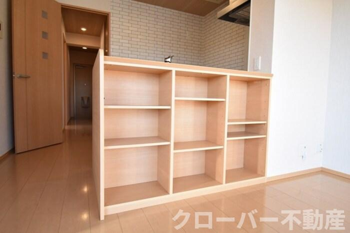 フォンテーヌ金倉 B棟の収納|カウンター下収納