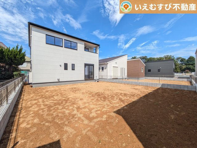 Livele Garden.S　深谷稲荷町北第3の庭|ガーデニングが楽しめそう
季節の草花で彩りを！ガーデニングで緑あふれる景色を作るのも楽しみ♪
