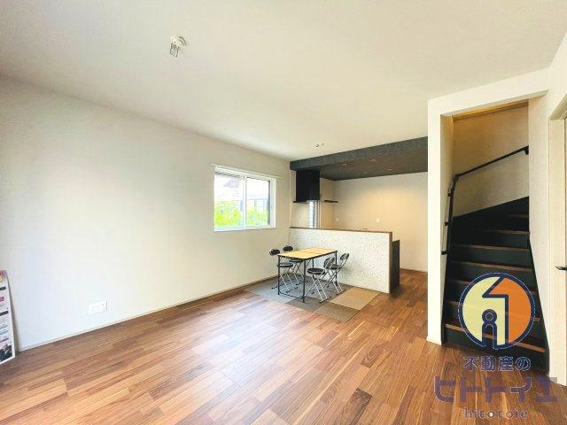 新築建売)久留米市江戸屋敷の居間・リビング
