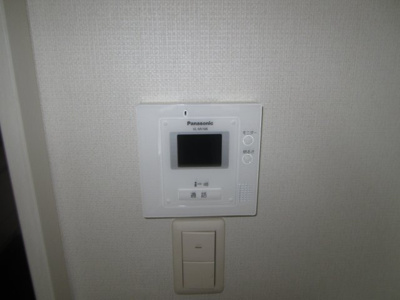 【セキュリティ】 | ロイヤルコート津久野