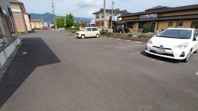 【駐車場】 | リベルテ A棟