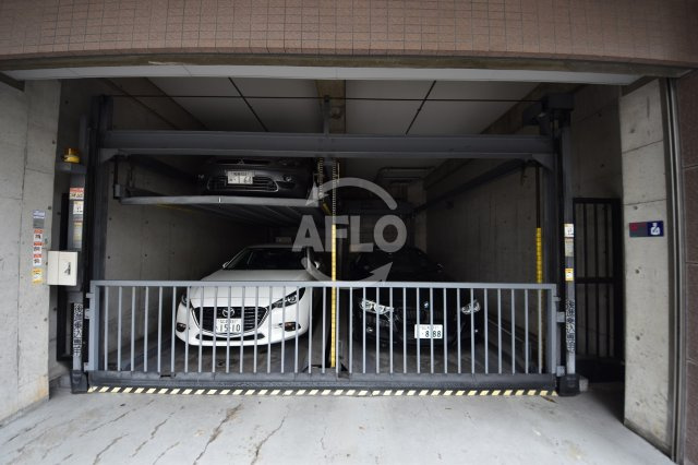 アクティ江之子島の駐車場|アクティ江之子島　駐車場