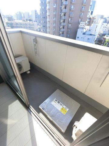 ヒルズ要町のバルコニー