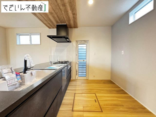【キッチン】 | blooming garden鴻巣市吹上本町2丁目　新築住宅 | ≪1号棟≫
現地(2026年9月撮影)