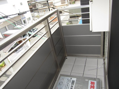 【バルコニー】 | シャーメゾンシャローズ