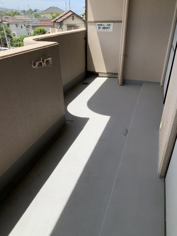 ライオンズマンション朝霧北のバルコニー