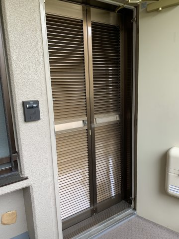 ライオンズマンション朝霧北の玄関